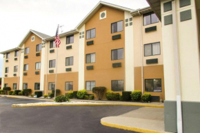 Гостиница Quality Inn  Сойер